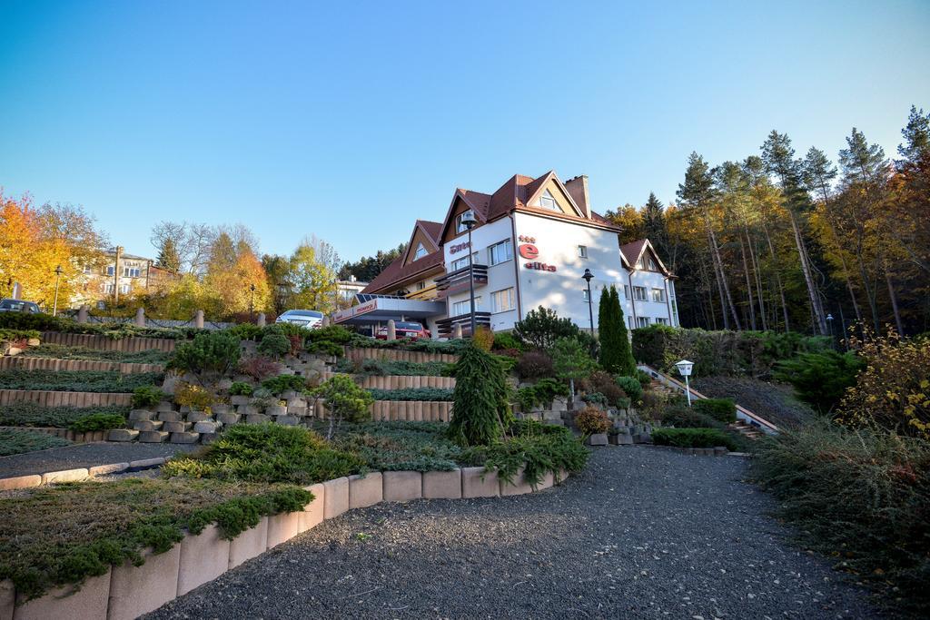 Elita Hotel & Restauracja Iwonicz-Zdrój Exterior foto